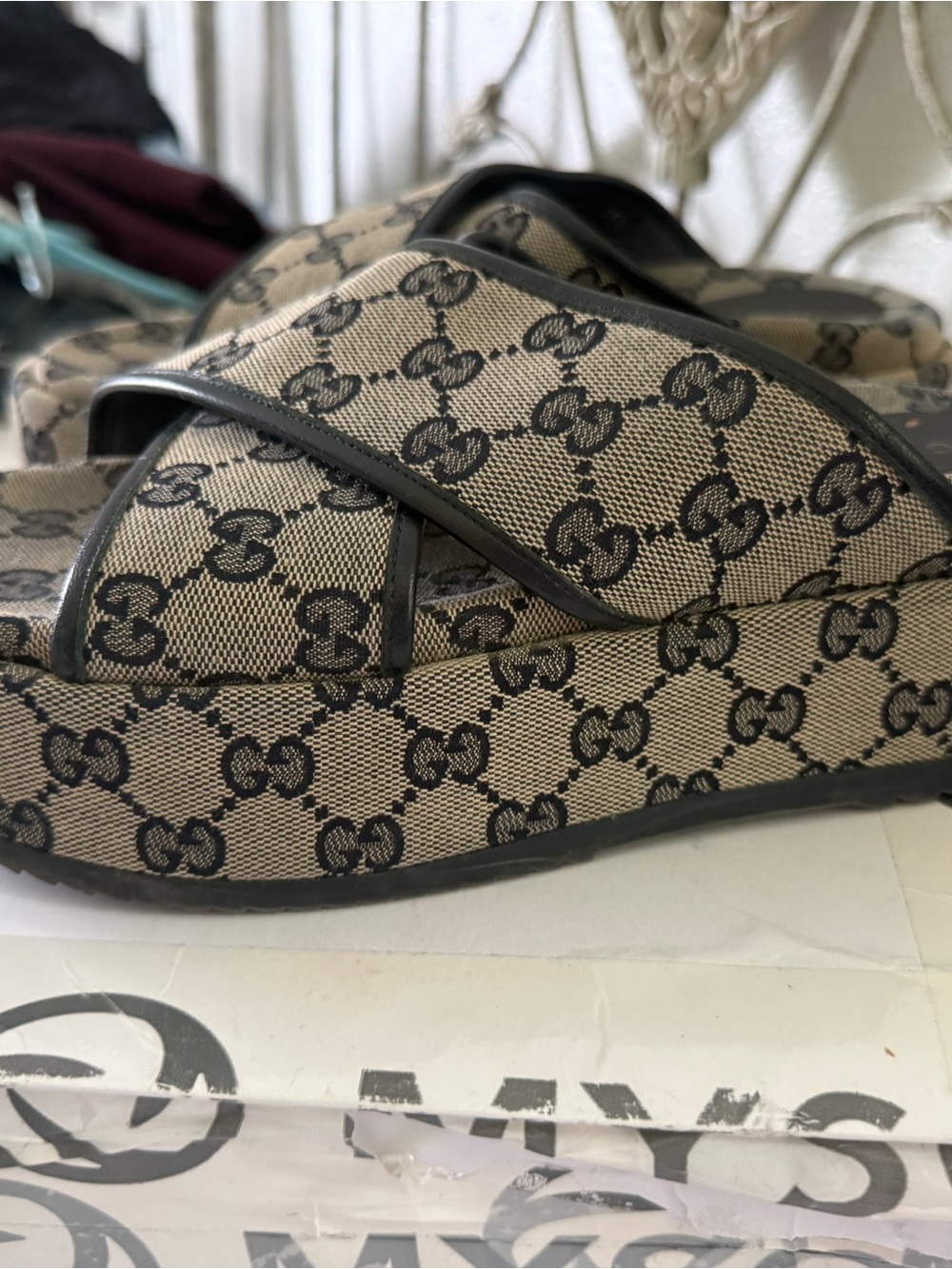 Excellent Preowned Condition Authentic Gucci Monogram Cross-Strap Wedge Slides - Picture 2 of 16